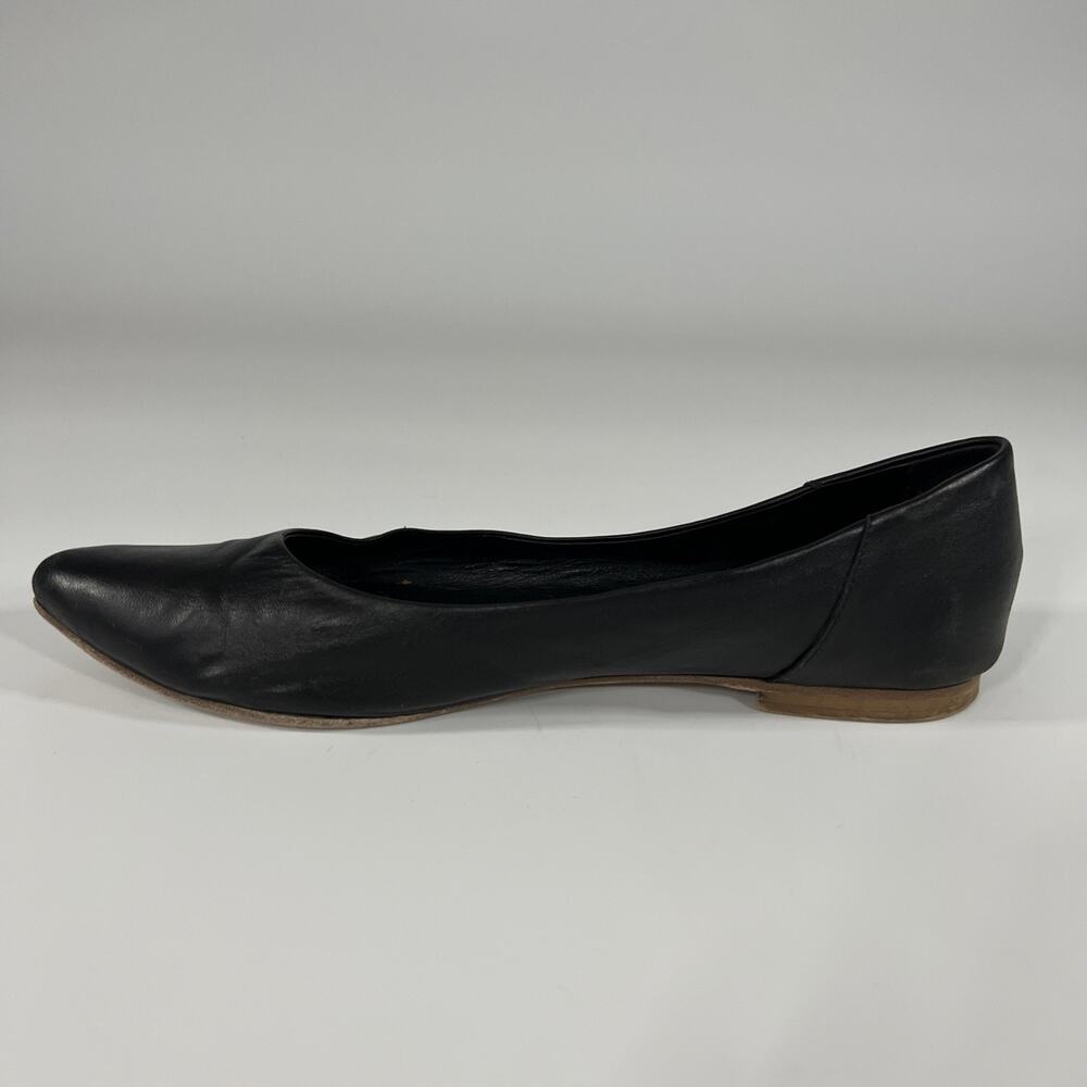 Coach and Four Flats Shoes Womens 9.5 Black Leather Slip On Pointed Toe - Picture 5 of 9